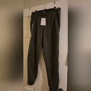 Men's  Therma Fit Standard Fit Medium  Jogging Pants